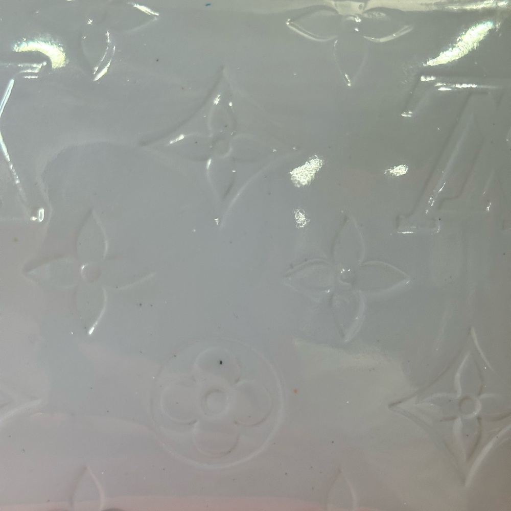 Louis Vuitton Zippy Vernis Lilac - Picture 5 of 16